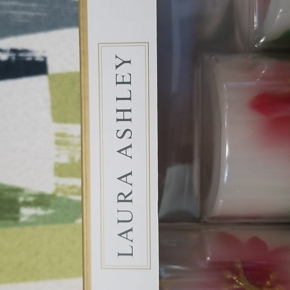 Laura Ashley 3 Piece Cherry Blossoms Battery Operated LED Candle Set - Picture 2 of 11